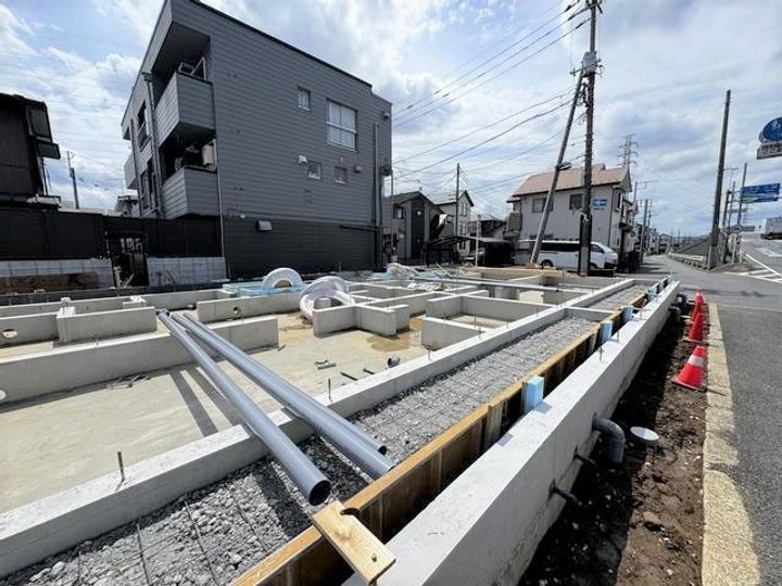 アヴィル旭町IIの居間