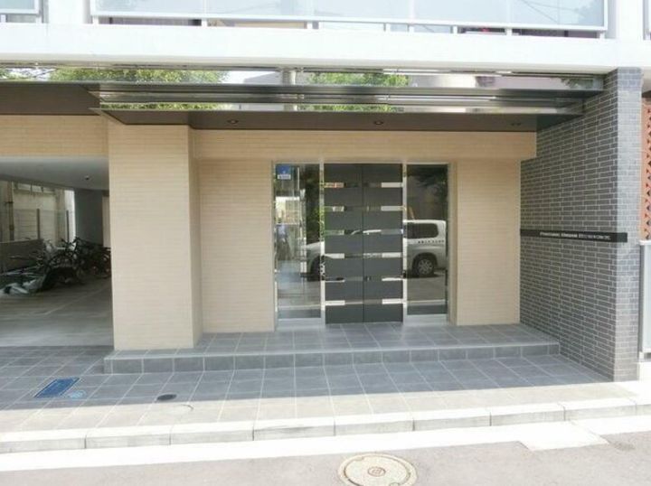 神奈川県横浜市神奈川区栄町(マンション)の賃貸物件の地図