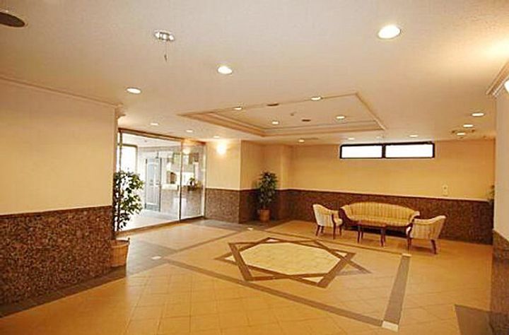 東京都新宿区西新宿8(マンション)の賃貸物件の地図