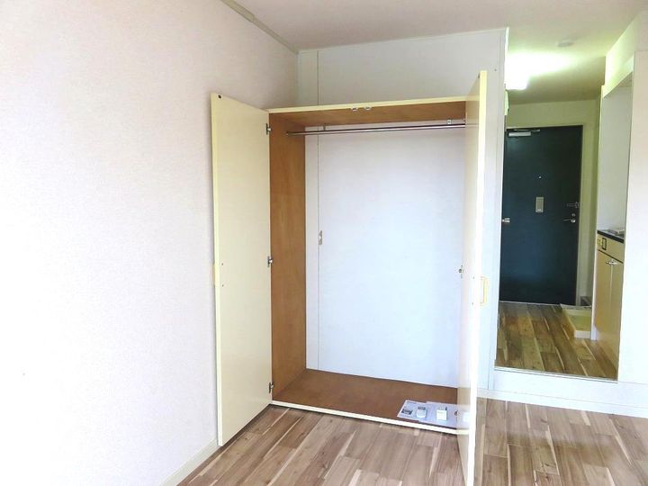 ラテラル・ミヤシタの内装