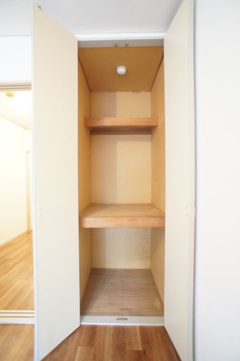 東京都杉並区下高井戸1(マンション)の賃貸物件の内装