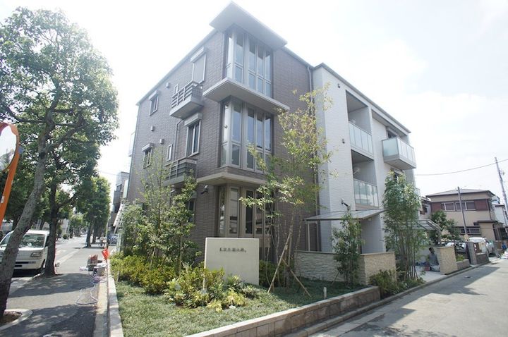 サキ南小岩の外観