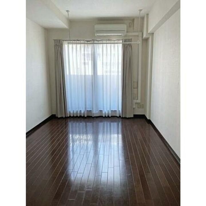 神奈川県川崎市幸区南幸町2(マンション)の賃貸物件の居間