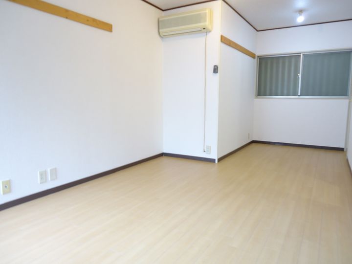 東京都品川区小山台1(アパート)の賃貸物件の居間