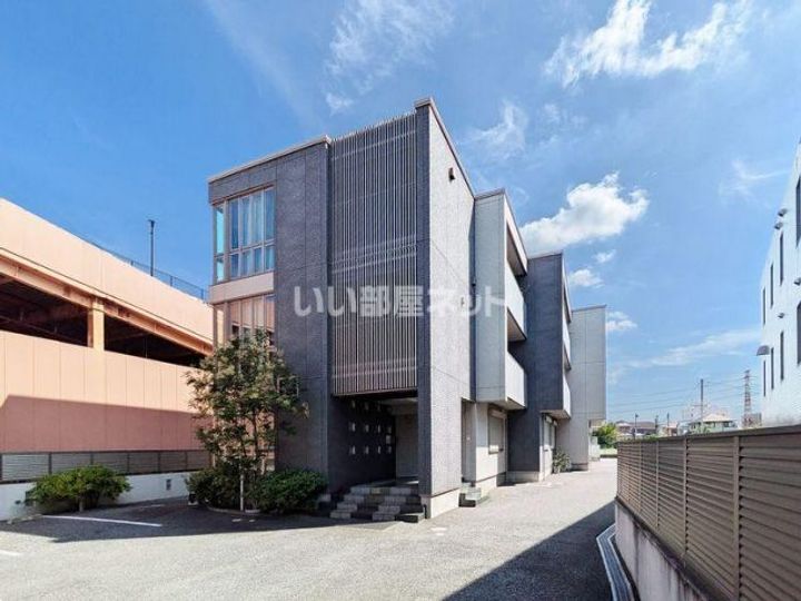 B,エトワール18の外観