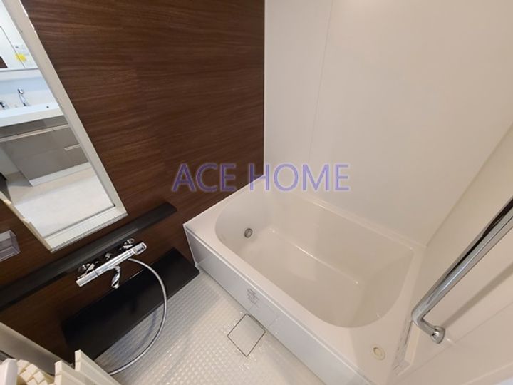 エステムコート谷町九丁目の風呂