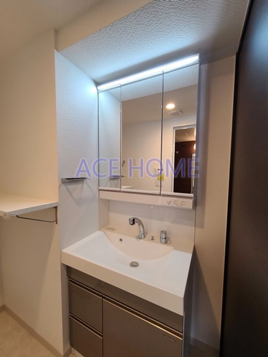 エステムコート谷町九丁目の内装