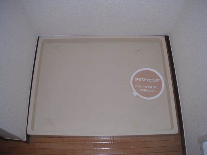 ロイヤルガーデン吉倉 Dの内装