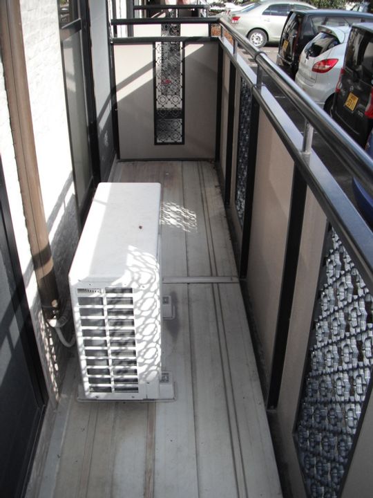 ロイヤルガーデン吉倉 Dの内装