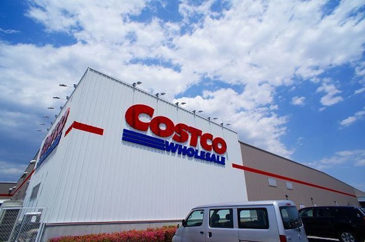 プラシード Bの周辺