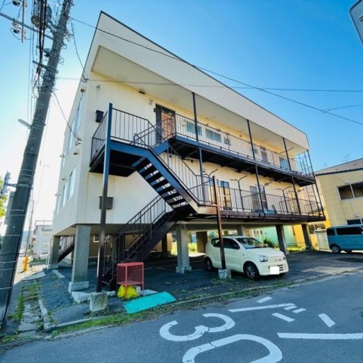 平野マンションの外観