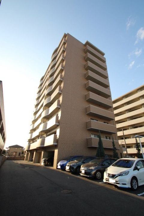 クレール西市の外観