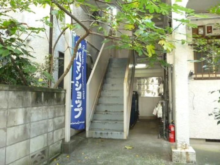 小南マンションの地図
