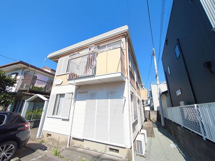 カストロ桃浜の外観