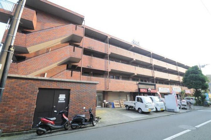 神奈川県横浜市青葉区新石川1(マンション)の賃貸物件の外観
