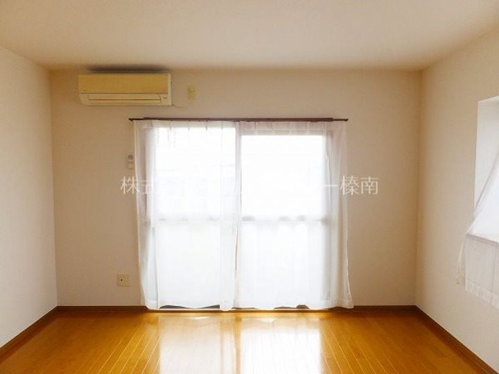 楓(メープル)の内装