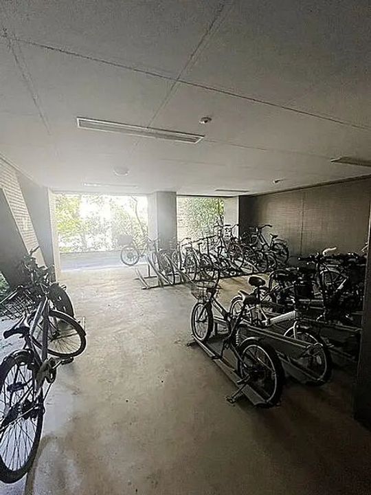 東京都港区元赤坂1(マンション)の賃貸物件の地図