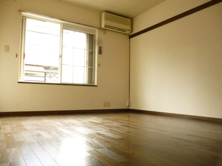 Bウィンドの居間