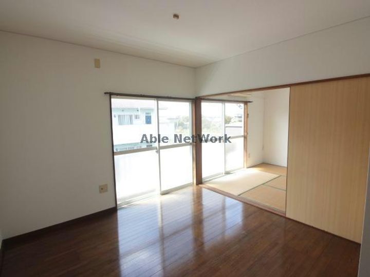 グラムハウスMIの居間