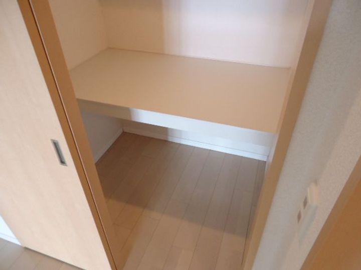 グランルージュ谷町六丁目の内装