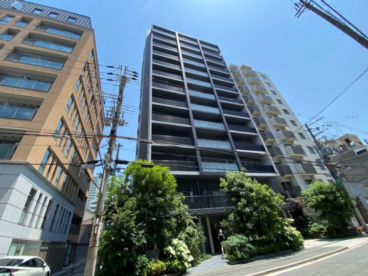 グランルージュ谷町六丁目の外観