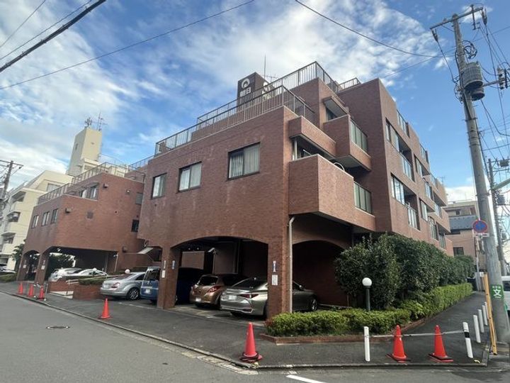 朝日自由が丘マンションの外観