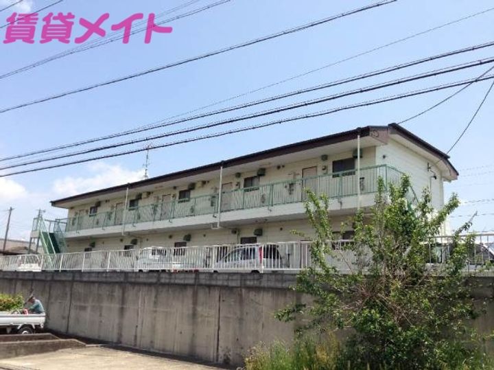 グリーンハイツフジの外観