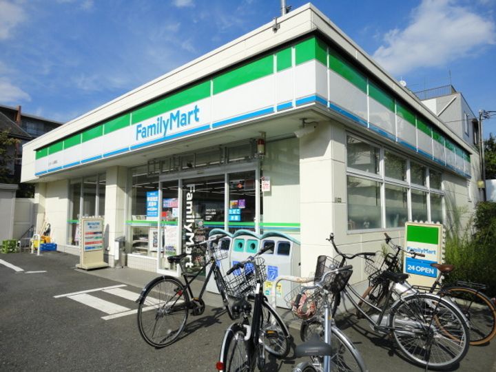 ニューグリーンの周辺