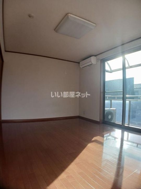 新潟県三条市本町6(アパート)の賃貸物件の内装