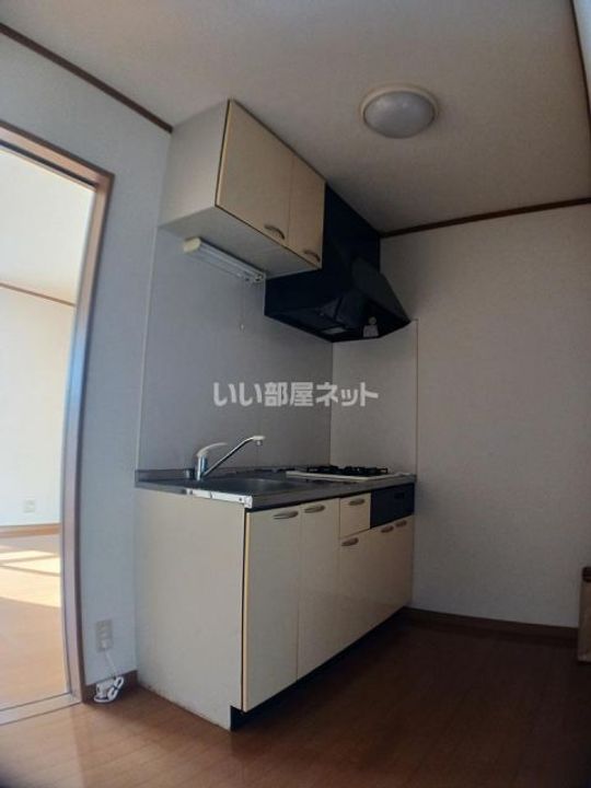 新潟県三条市本町6(アパート)の賃貸物件のキッチン