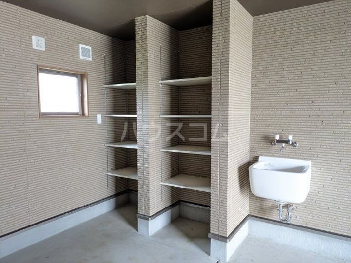 平須スクエア Cの内装