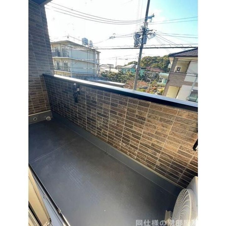 ジーイーオンズの内装