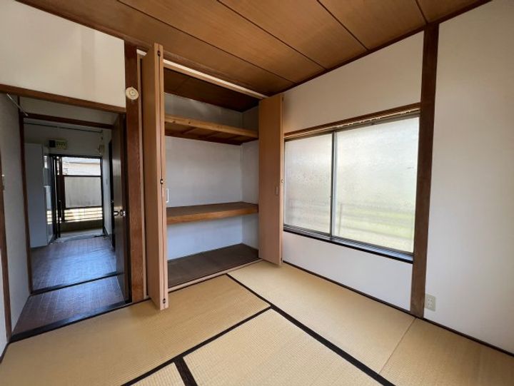 コーポみなとの居間