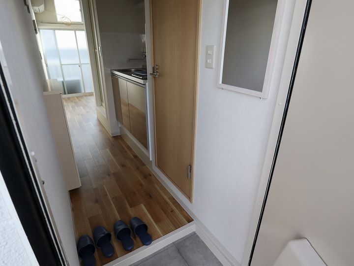 エクセル7・6の玄関