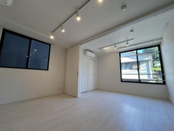 東京都新宿区新宿6(マンション)の賃貸物件の居間