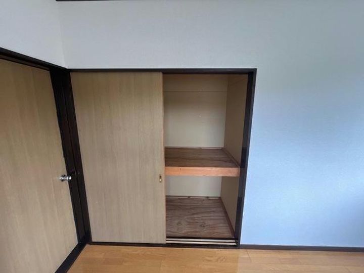 林コーポの内装