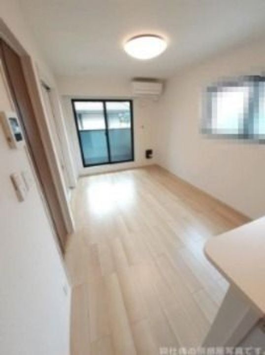 グランドールIIの居間