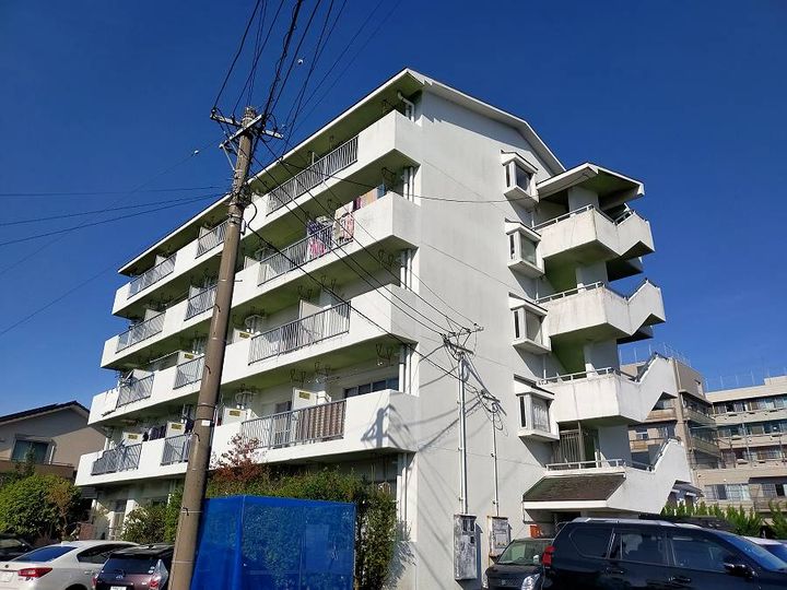 ローラルハイツの外観