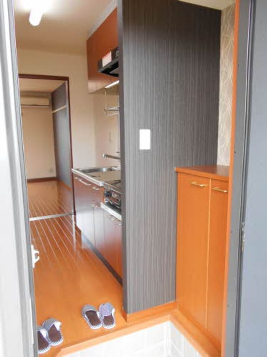 広島県福山市川口町4(アパート)の賃貸物件の玄関
