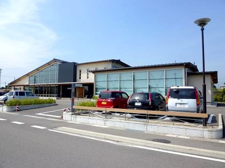 パレスルピナスAの周辺