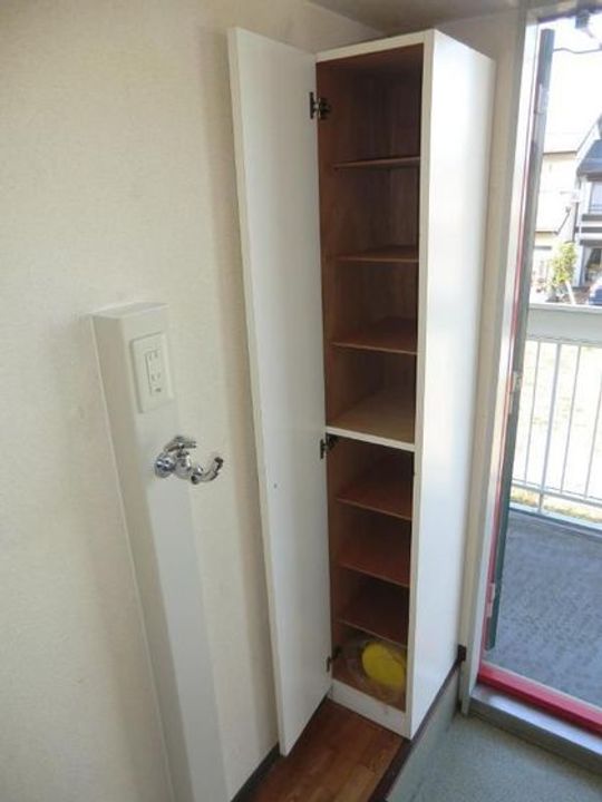 リベールBの内装