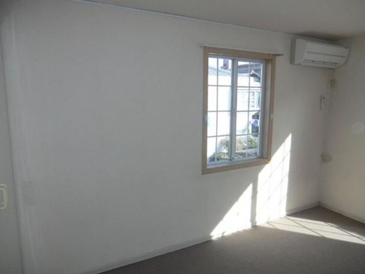 リベールBの内装