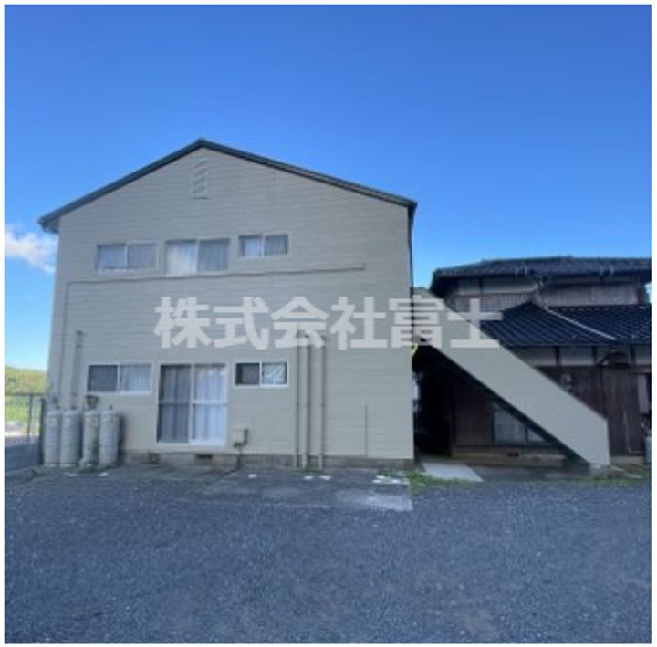 コアシコウチの外観