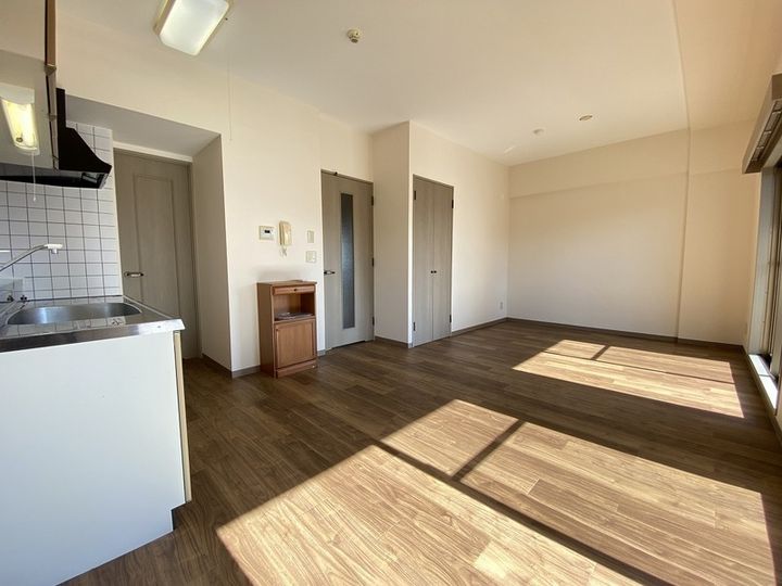 榴ヶ岡ユーワマンションの居間