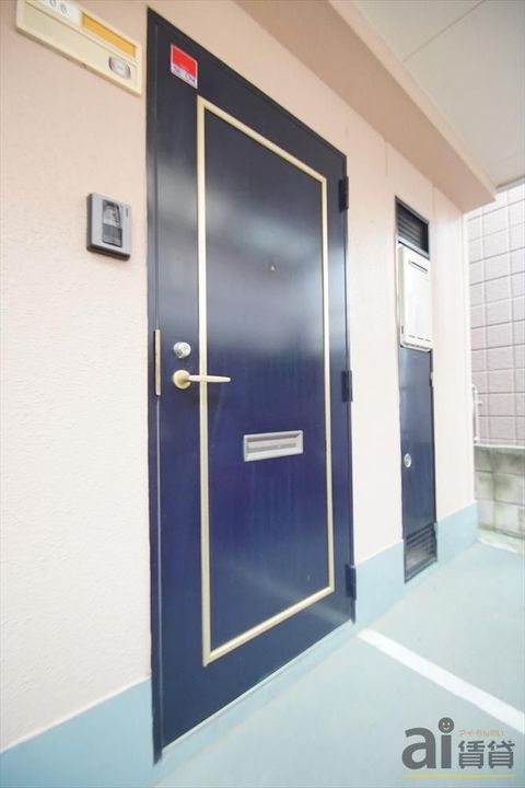 埼玉県朝霞市三原4(マンション)の賃貸物件の玄関