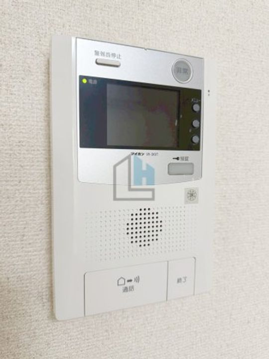 アイエスビルヂングの内装