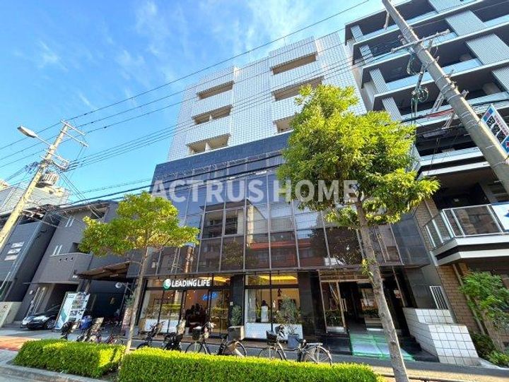 LEADINGLIFE ABENO BLDG.の外観