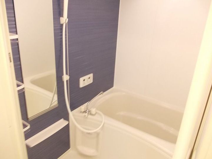 新潟県加茂市高須町1(アパート)の賃貸物件の風呂