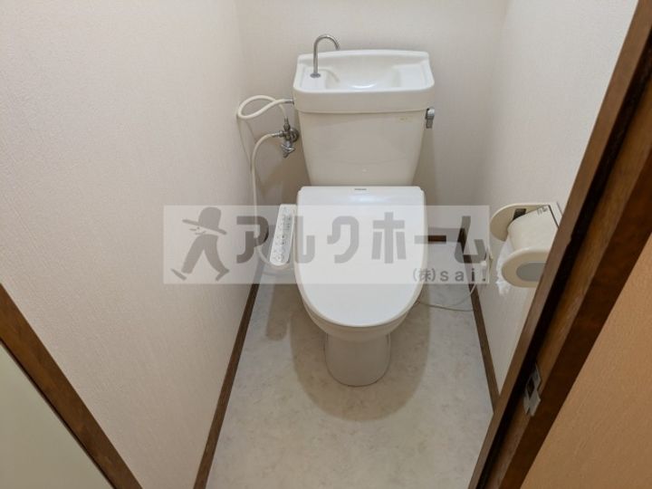 クレセントハイツ西川の内装