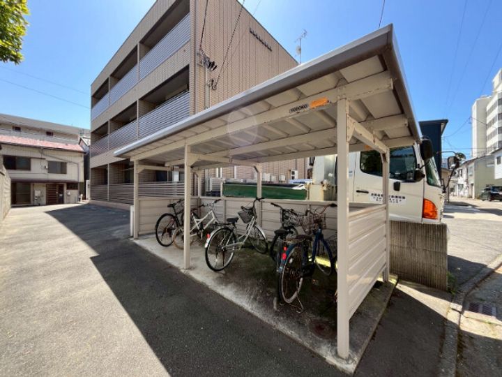 アーバン上大川前の地図
